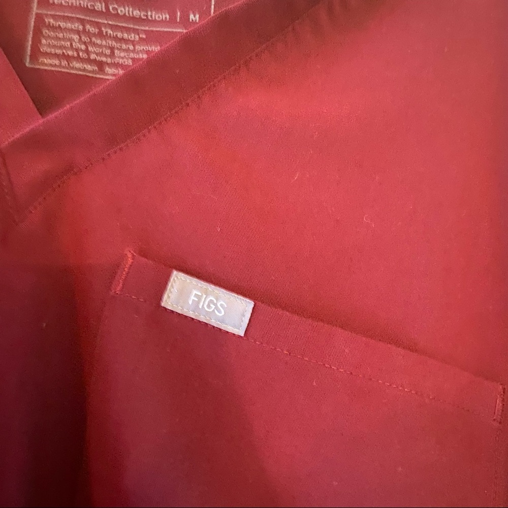 Figs Scrub top - Picture 3 of 4